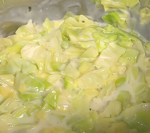Cremiger Rahmspitzkohl wie früher