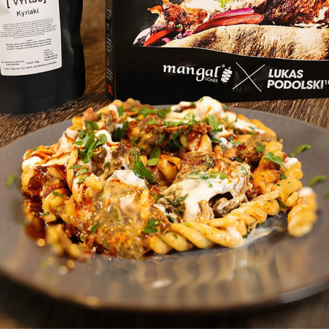 Döner Pasta mit Chili-Butter