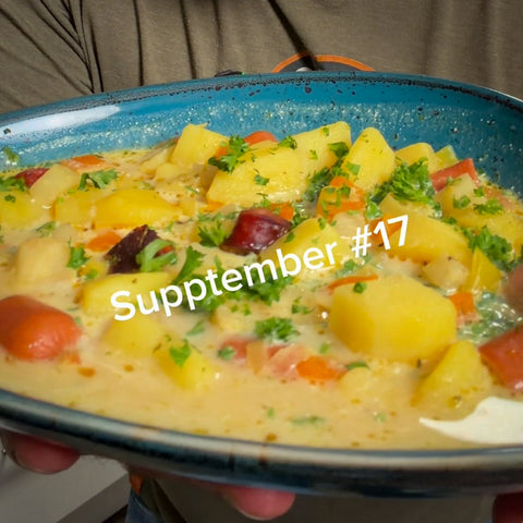 Herzhafte Kartoffelsuppe mit Mettwurst und Wiener Würstchen
